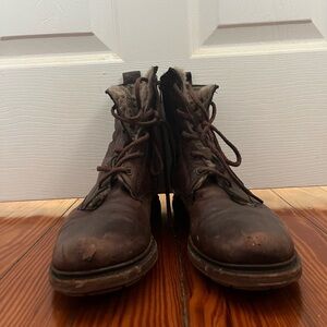 Frye Women’s Real Fur Lined Authentic Leather Boot, size 9.5